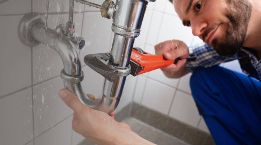 Professional same day plumber services in Farmer City, IL